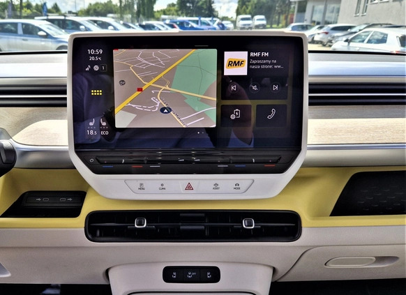 Volkswagen ID.Buzz cena 238600 przebieg: 14000, rok produkcji 2022 z Jelcz-Laskowice małe 254
